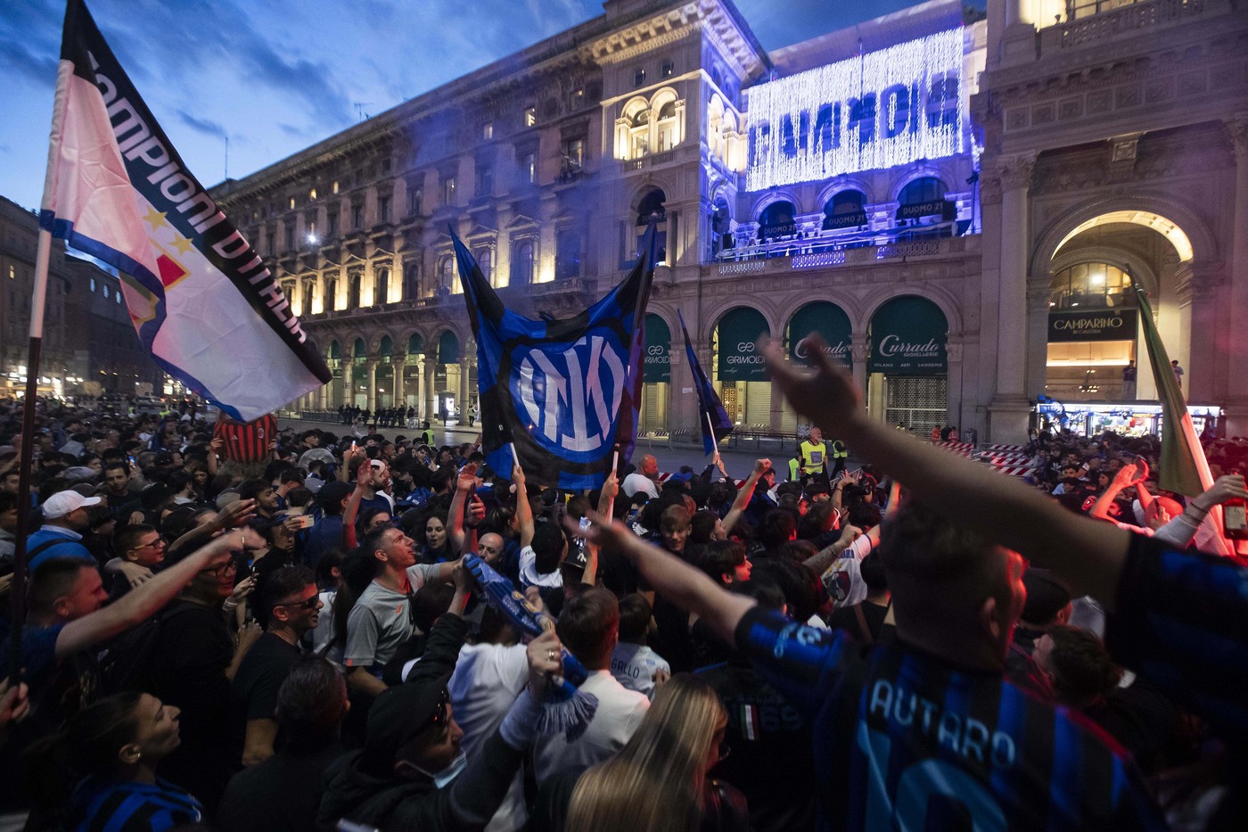 Chivu atrage 400.000 de suporteri pentru triumful Inter