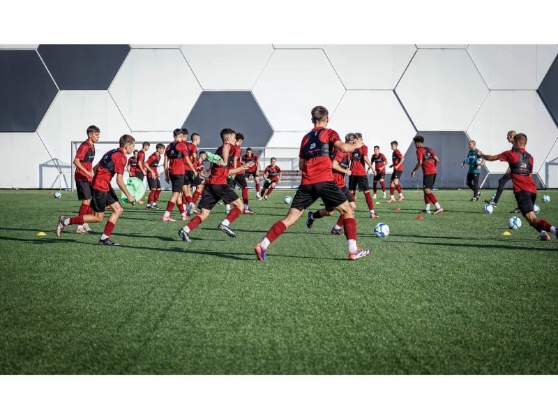 Federația de Fotbal din Bulgaria lansează academie pentru tinerii talente