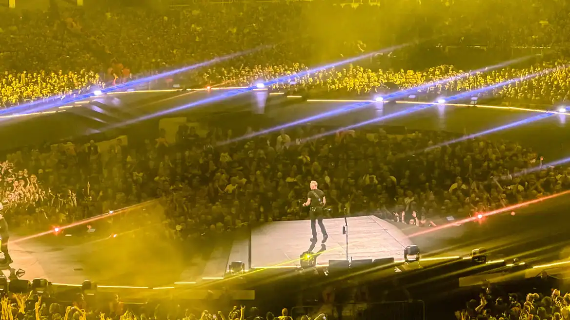 Metallica Înapoi în Grecia cu Un Spectacol 360° De-a Lungul Olimpicului