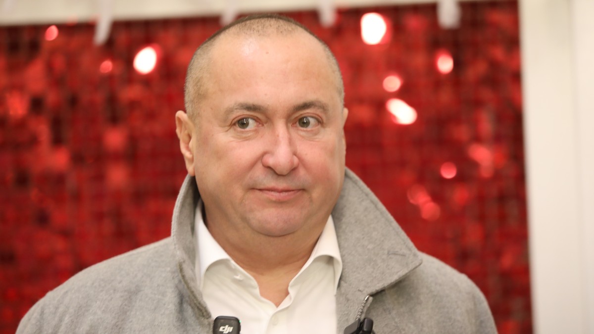 Singerul sârbian Đani atacat la căsătoria în Staro Pazovo