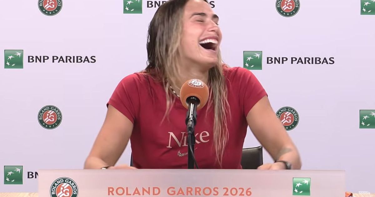 Sabalenka îl imită pe Djokovic și face show la conferință