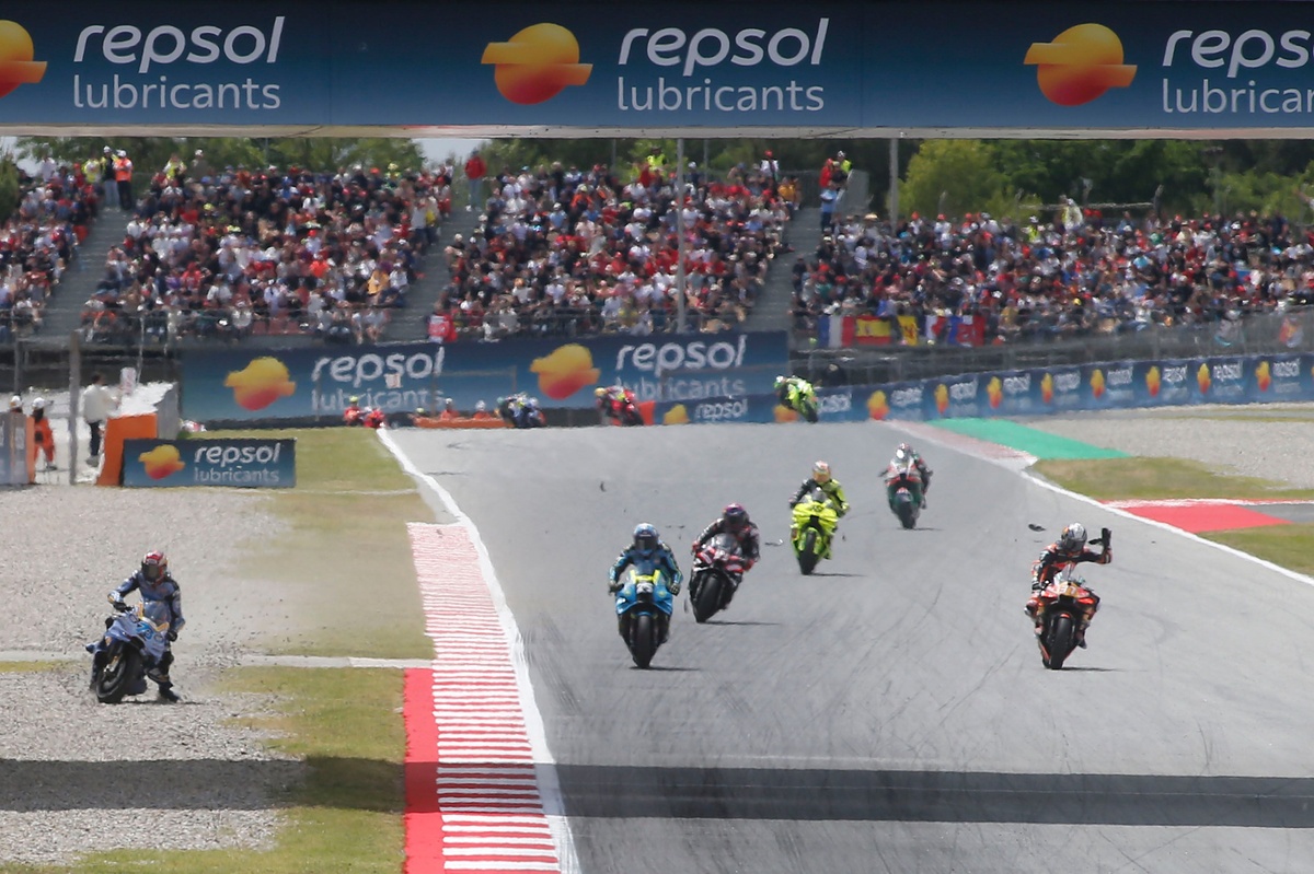 Acosta critică repornirea GP Catalanului după accidentele lui Marquez și Zarco