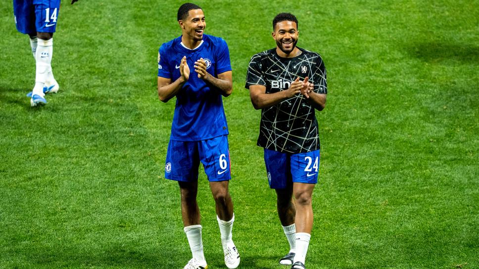 Doi apărători din Chelsea se potriv pentru returnarea în meciul împotriva Nottingham