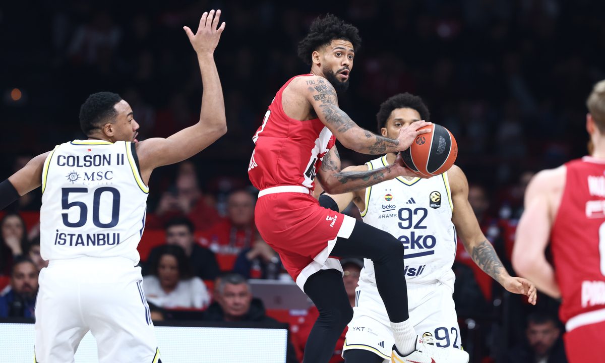 Olimpiacos Șteargă Într-un Titlu la Final 4