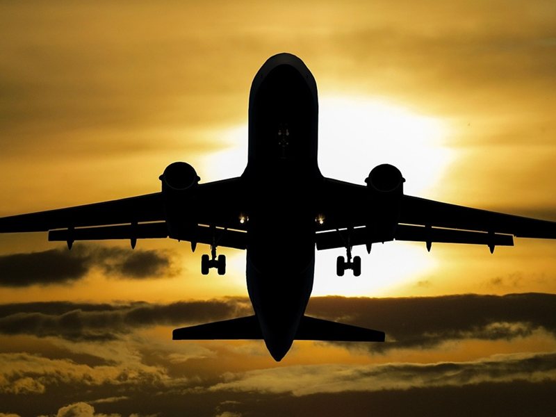 UAE Anunță Normalizarea Traficului Aeronautic