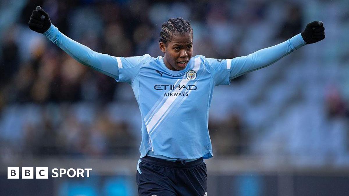 Khadija Shaw: Cel Mai Bun Atacant WSL?