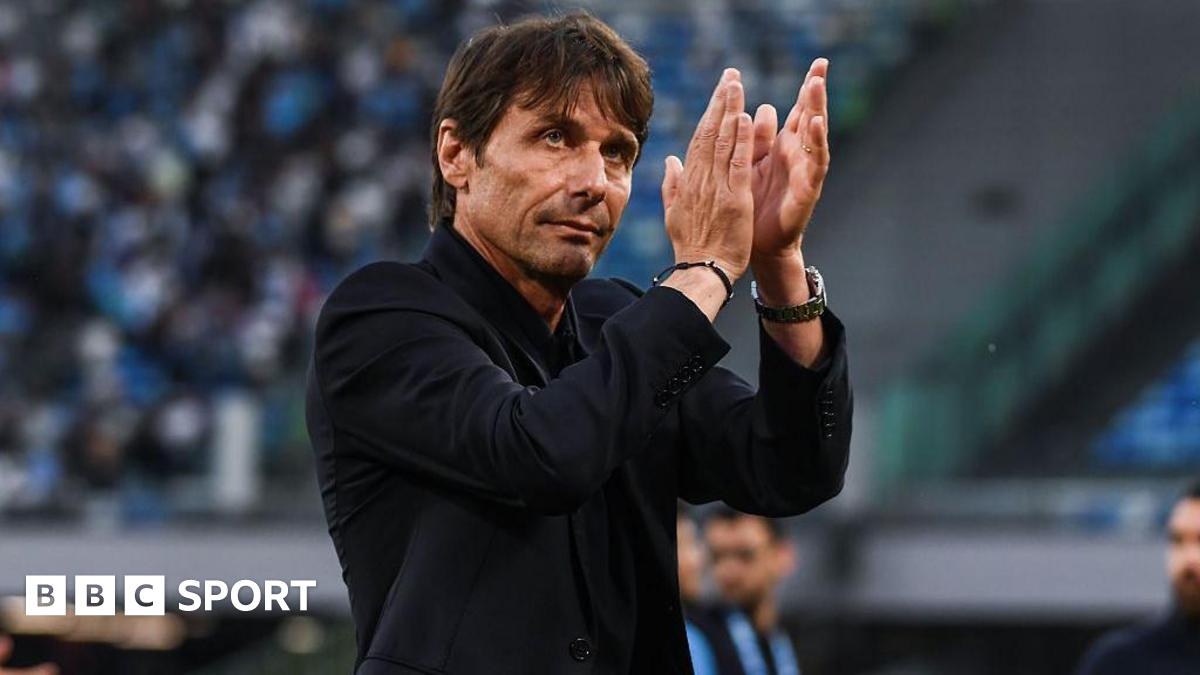 Conte părăsește Napoli la un an după titlul în Serie A