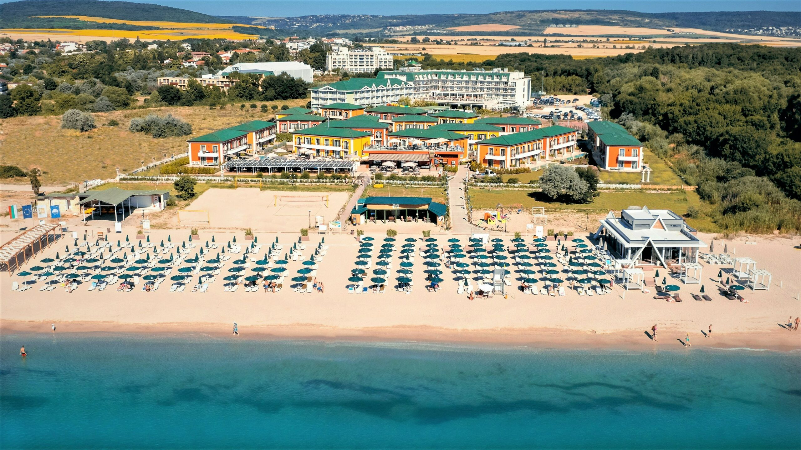 Therma Village deschide sezoana de plaj din 1 iunie