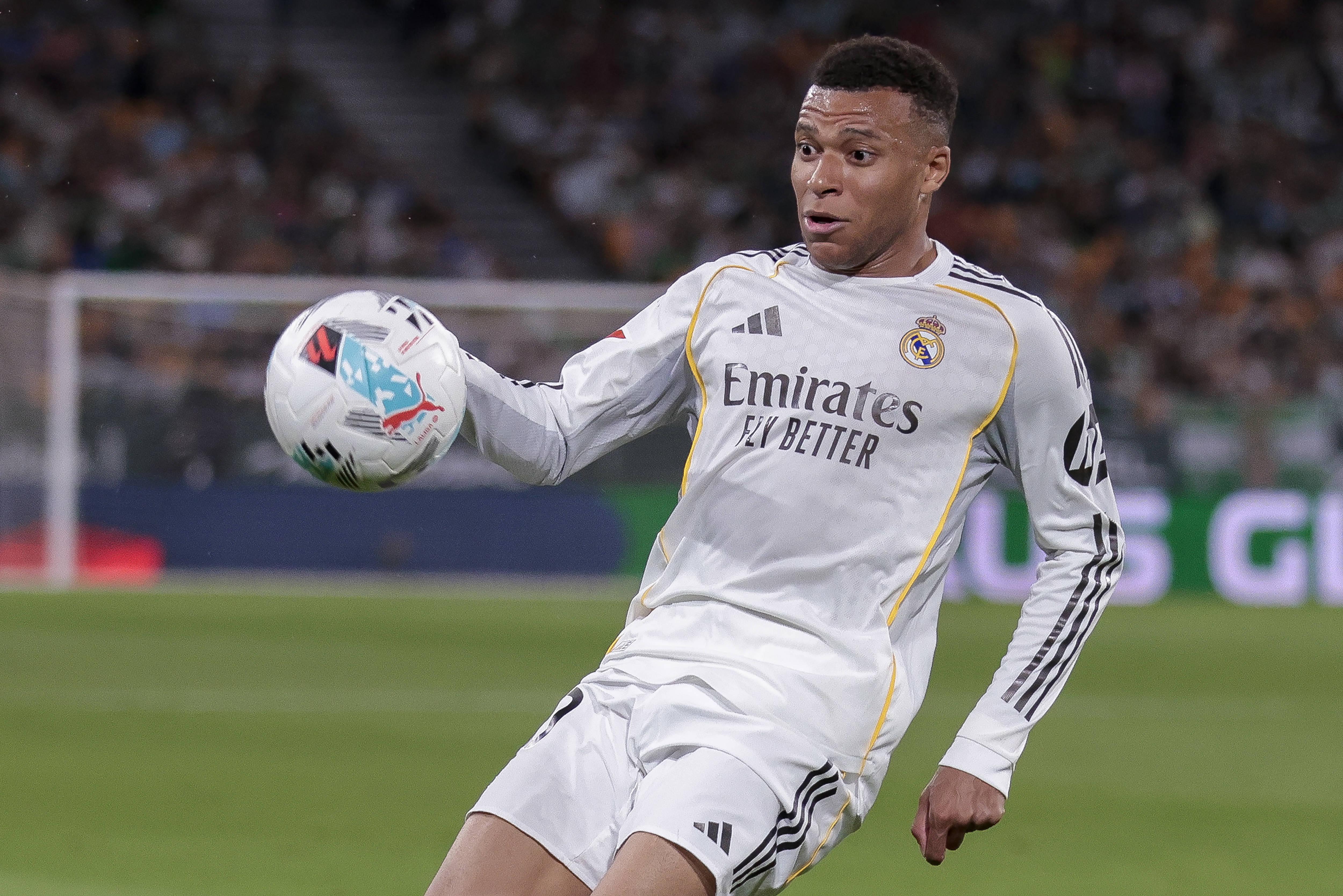 Mbappé Se Așteaptă Să Cerceadă în El Clásico