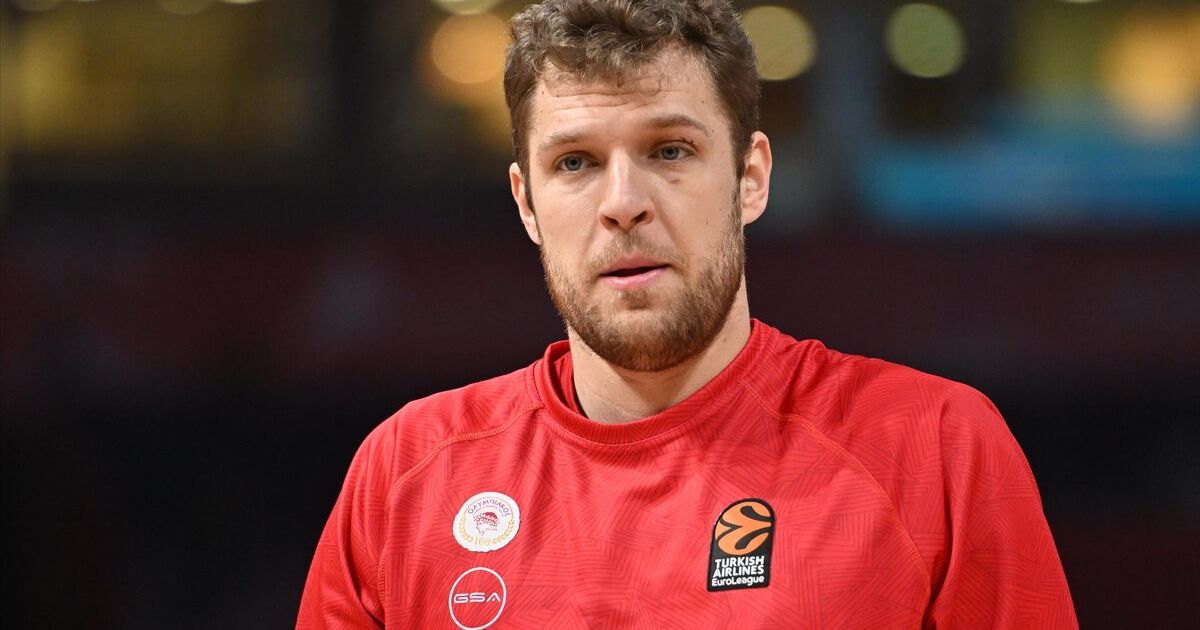 Vezenkov Conduie Olimpiakos la Final Four EuroLeague