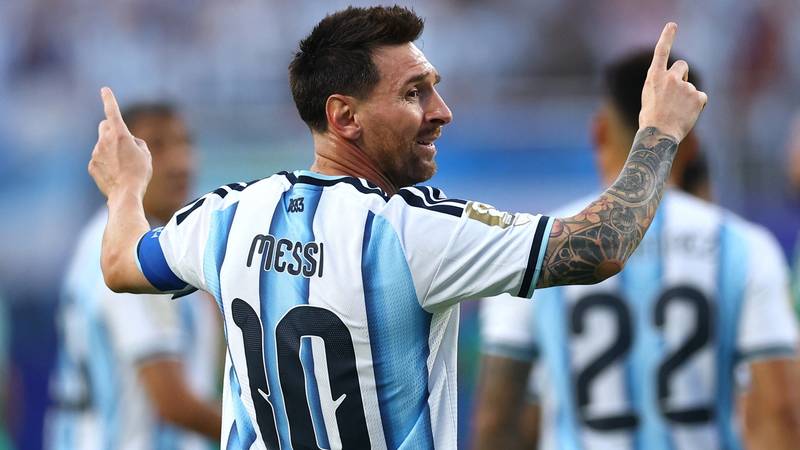 Familia Messi rupe tăcerea: Tatăl se recuperează după lacrimile din Cupa Mondială