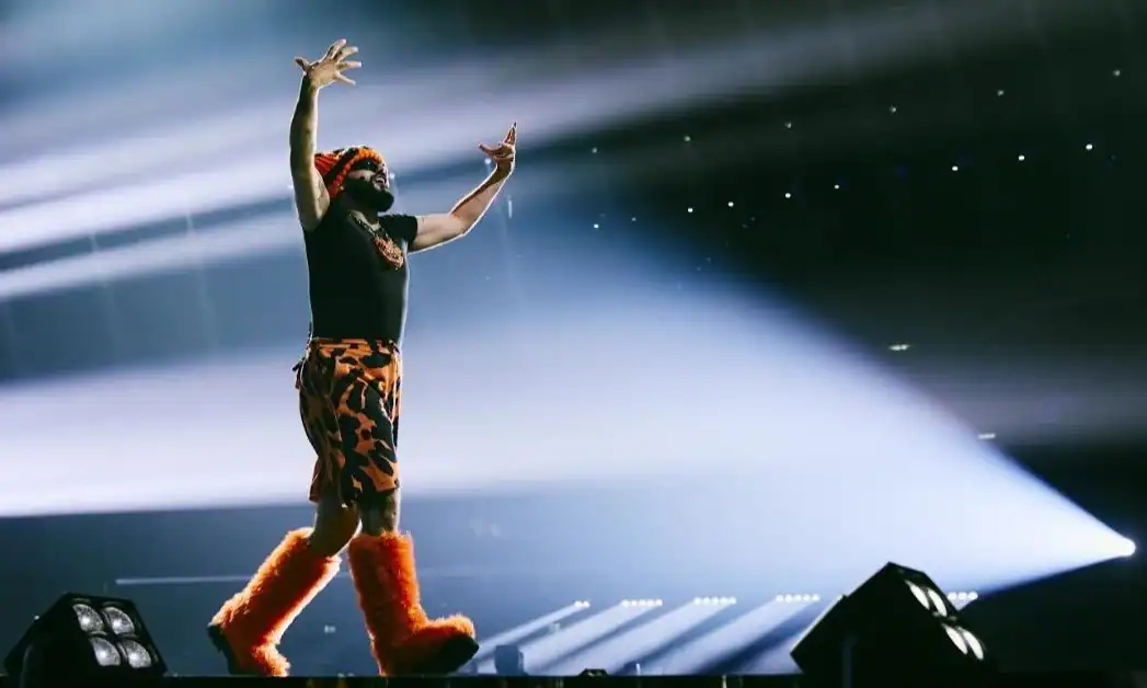 Akylas Împătuie Eurovision cu Performanța la Rehearsalul Jury