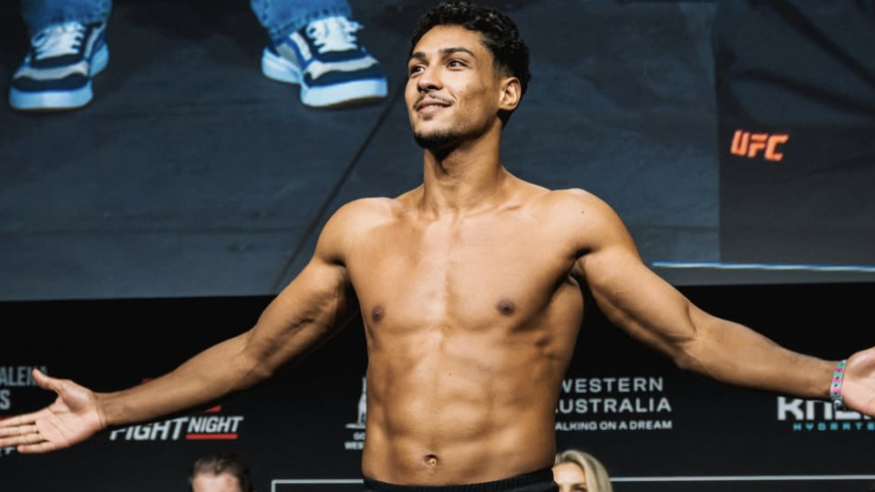 A Devălea Victorie Consecutivă în MMA pentru Marwan Rahiki