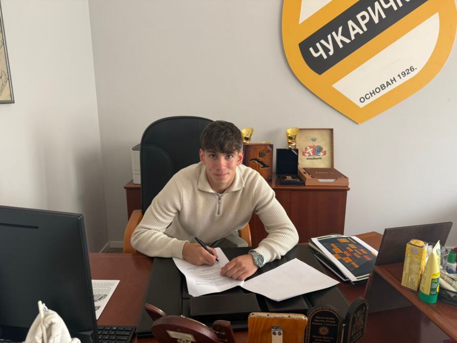 Čukarički asigură talentul tânăr Nebojša Grujić cu un contract profesional