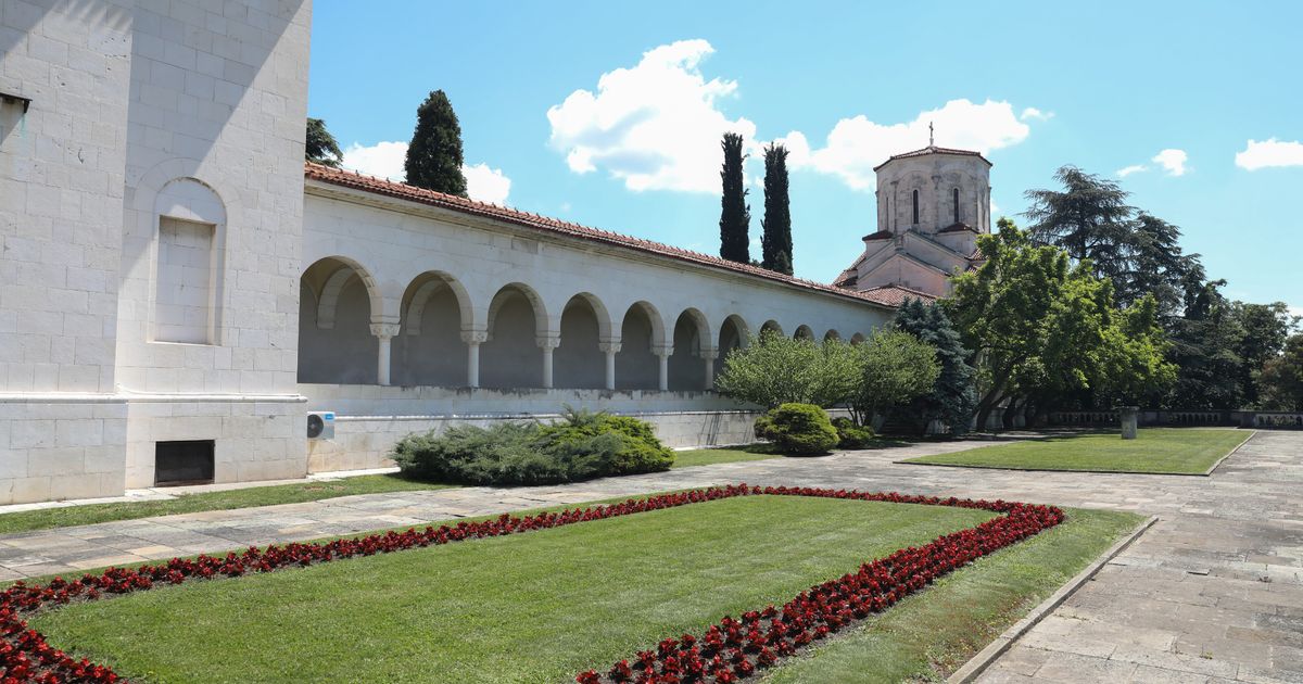 S-a deschis sezonul de vizite turistice la Complexul Curții Regale de la Dedinje