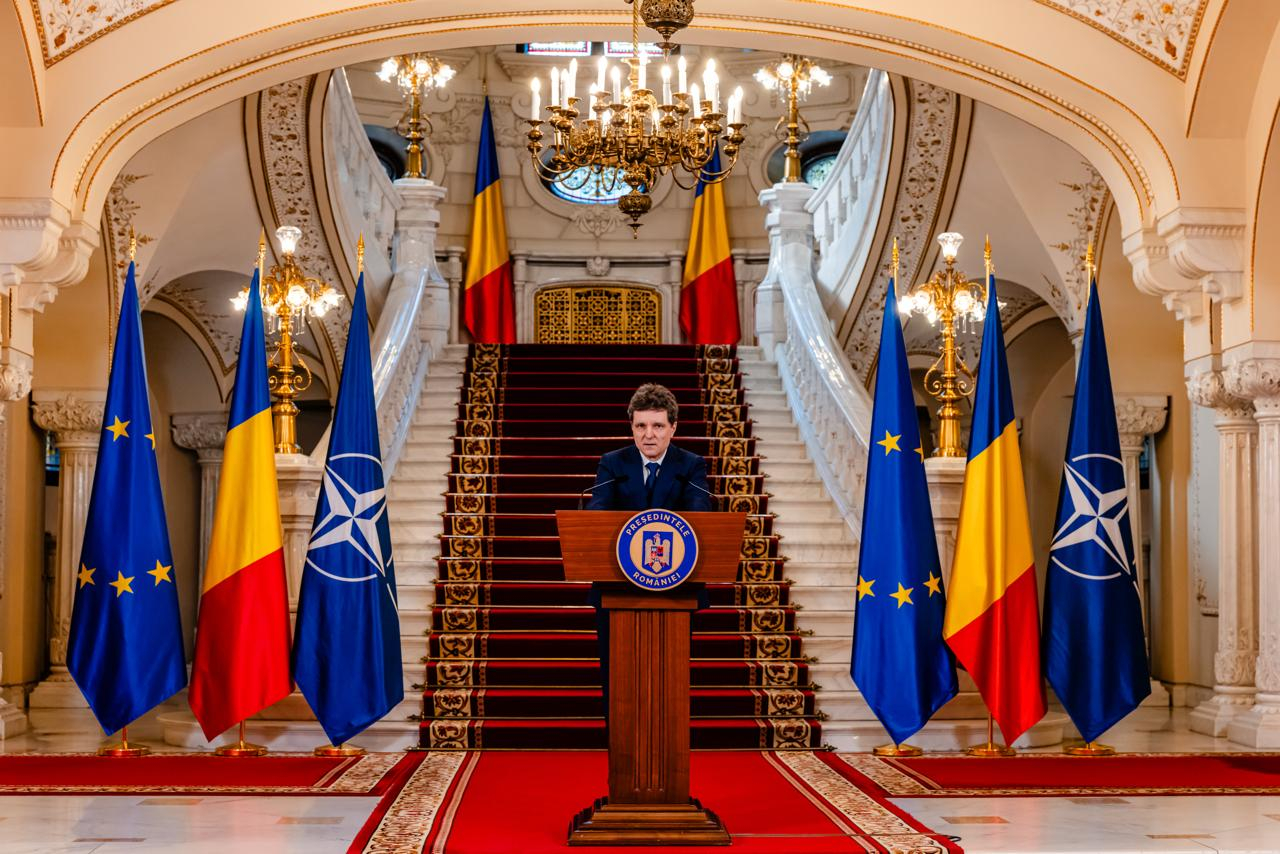 Președintele NATO și Zelensky la summitul B9 în București