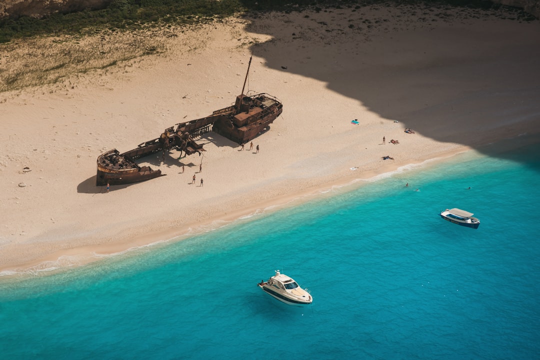 Zakynthos: Broaște țestoase, epave și marginea Egeei Ionice