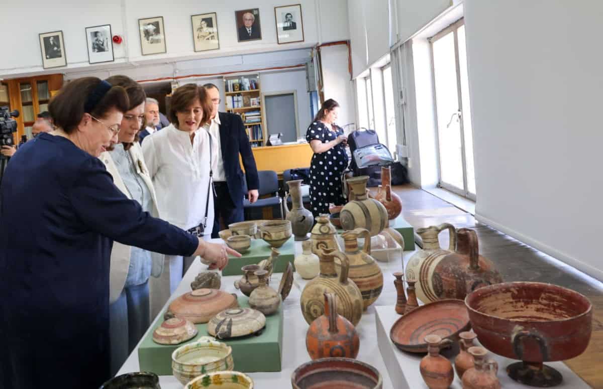 Grecia returnează o colecție de antichități cipriote din anii '60