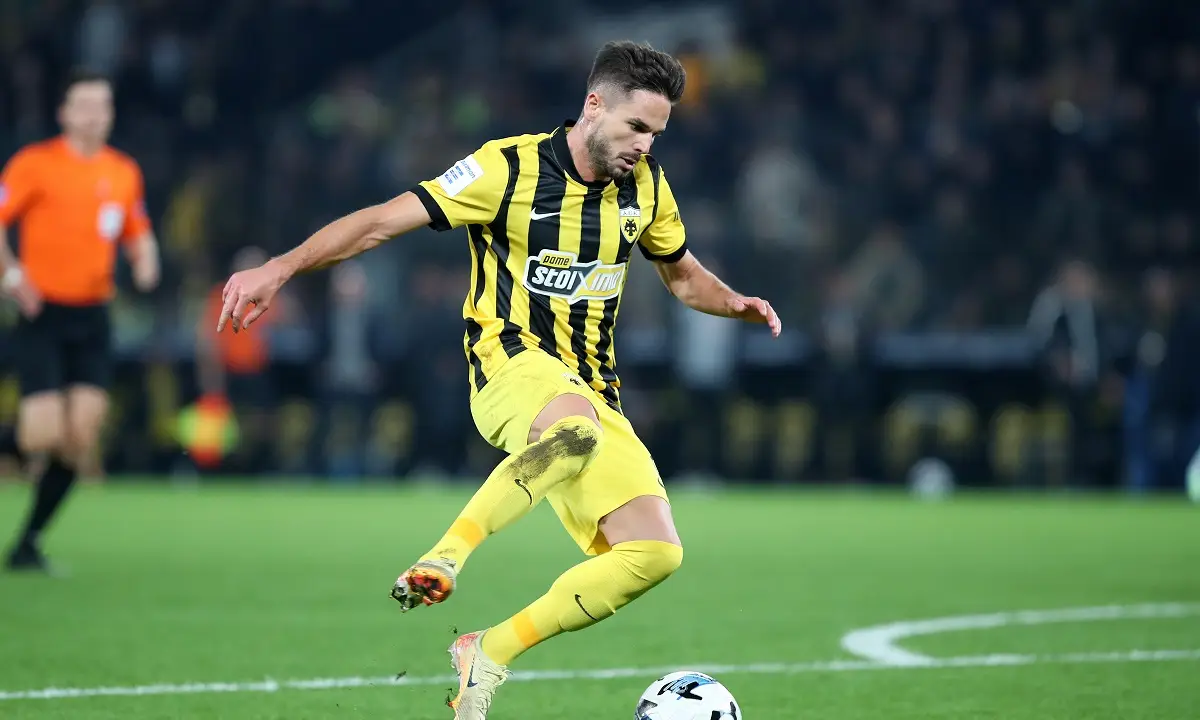 AEK: Gatsinovit răspunde "da" prologării și "nu" contractelor anuale!
