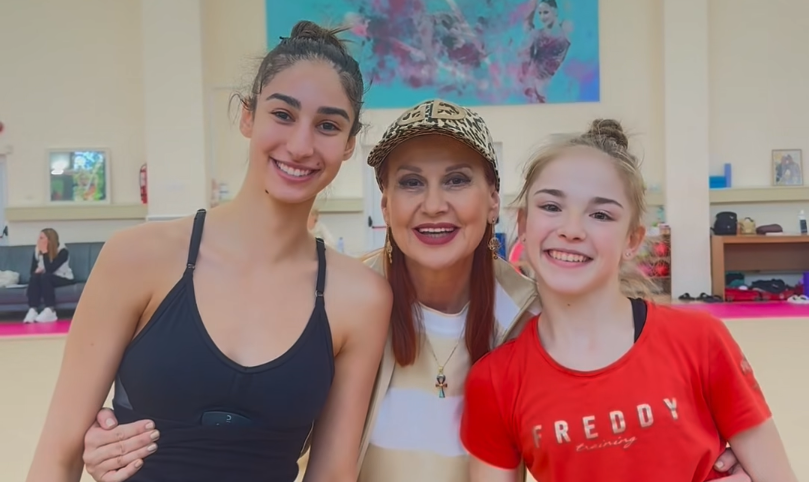 Iliana Raeva, Stiliyana și Eva își adună susținerea bulgarilor din întreaga lume pentru Dara la "Eurovision"