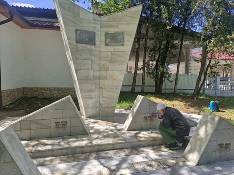 Monumentul-criptă reconstruit în Pavlikeni pentru sărbătorile de 150 de ani ale Revoltei de la Aprilie