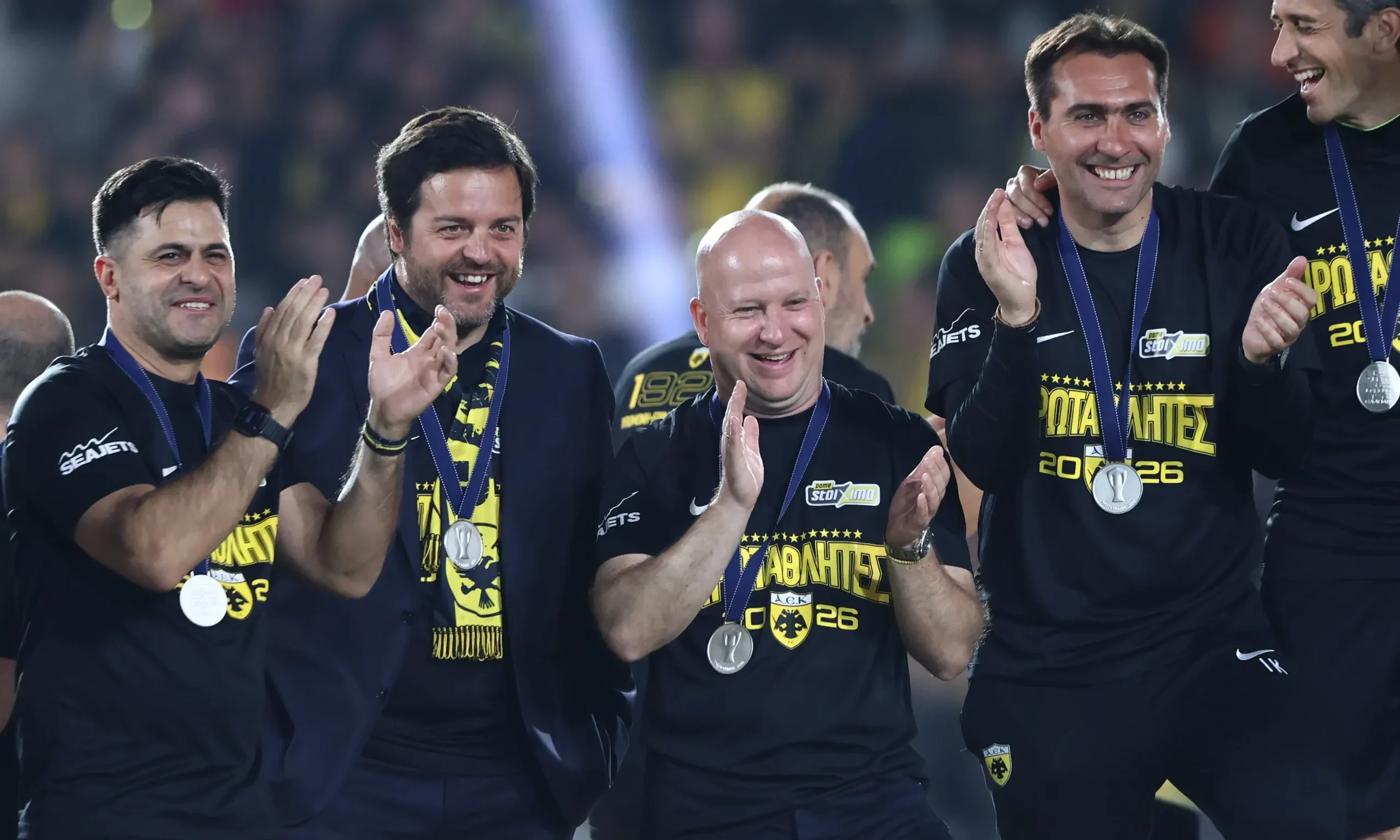 AEK Atena planifică o revizuire de vară după titlu