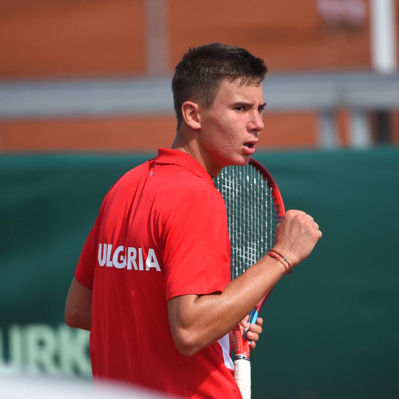 Tenismul bulgar Iliyan Radulov ajunge în semifinale în Spania