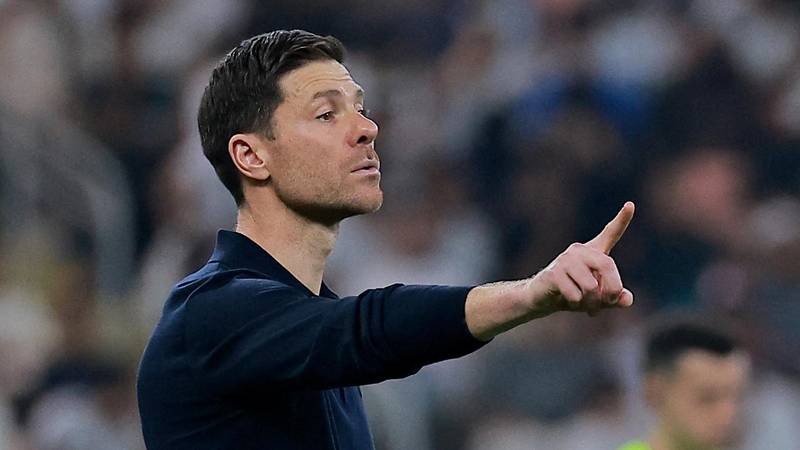Xabi Alonso devine noul antrenor al Chelseei