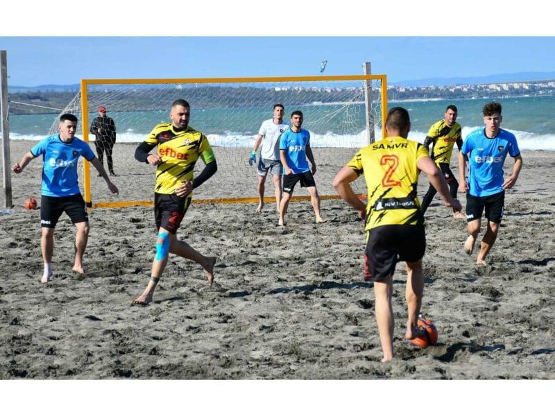 Camionul Ligii Naționale de Fotbal de Pe Plaj Proclamat