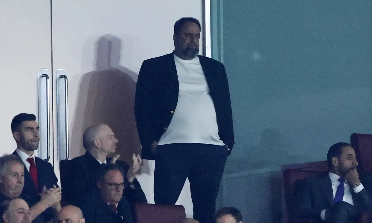 Marinakis ține pe Anderson la Nottingham
