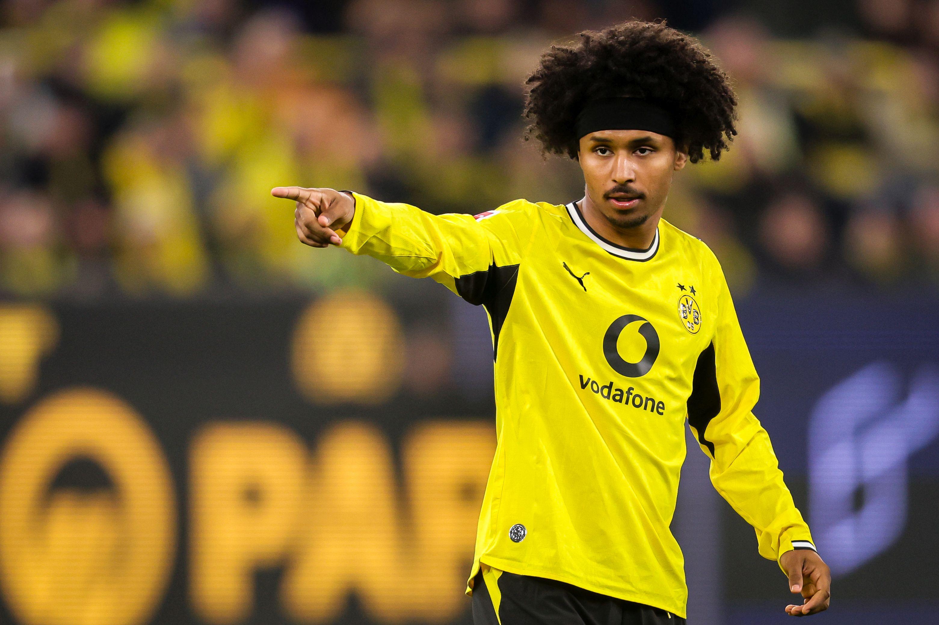 Trei Cluburi Mari din Premier League Interesate de Karim Adeyemi