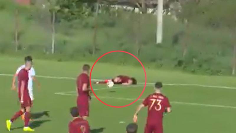 VIDEO: Vezi unul dintre cele mai ciudate goluri proprii niciodată!