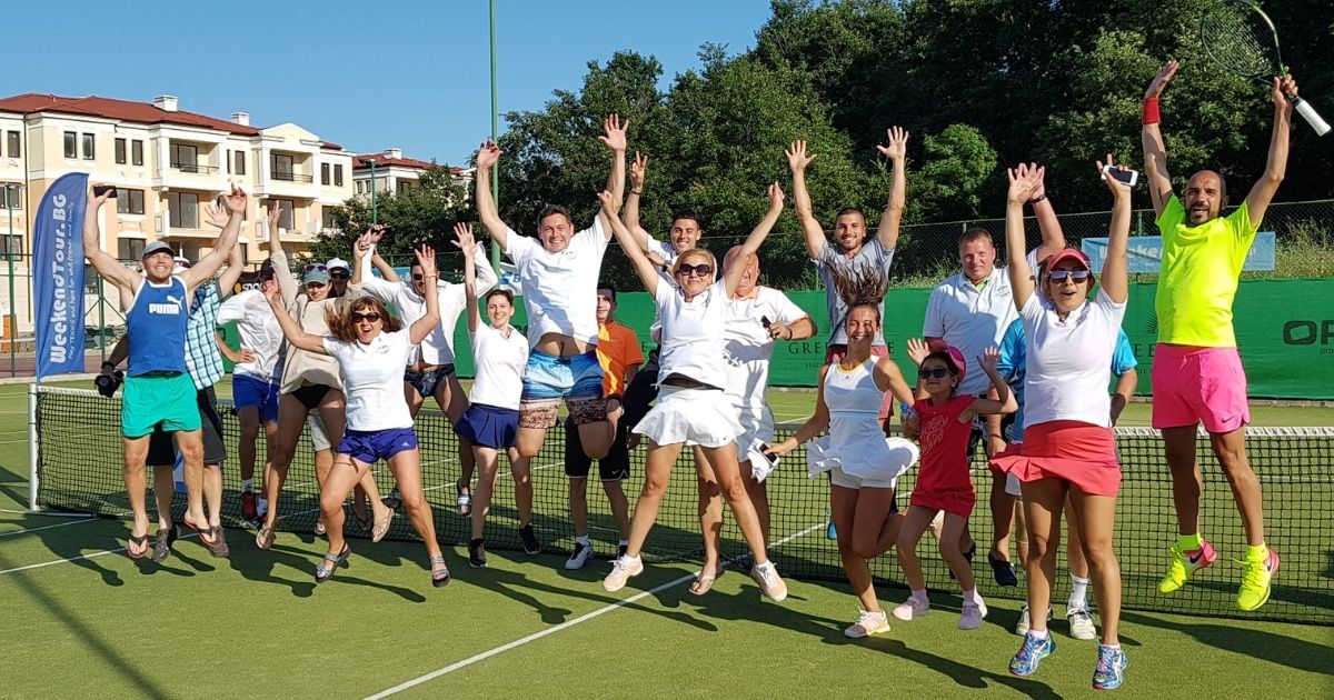 Campania de tenis în Sozopol adună fanii sub îndrumarea lui Presyan Koev