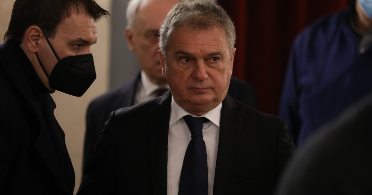 Tumbaković apără Mijatović: Cine are dreptul să distrugă un Peđa?