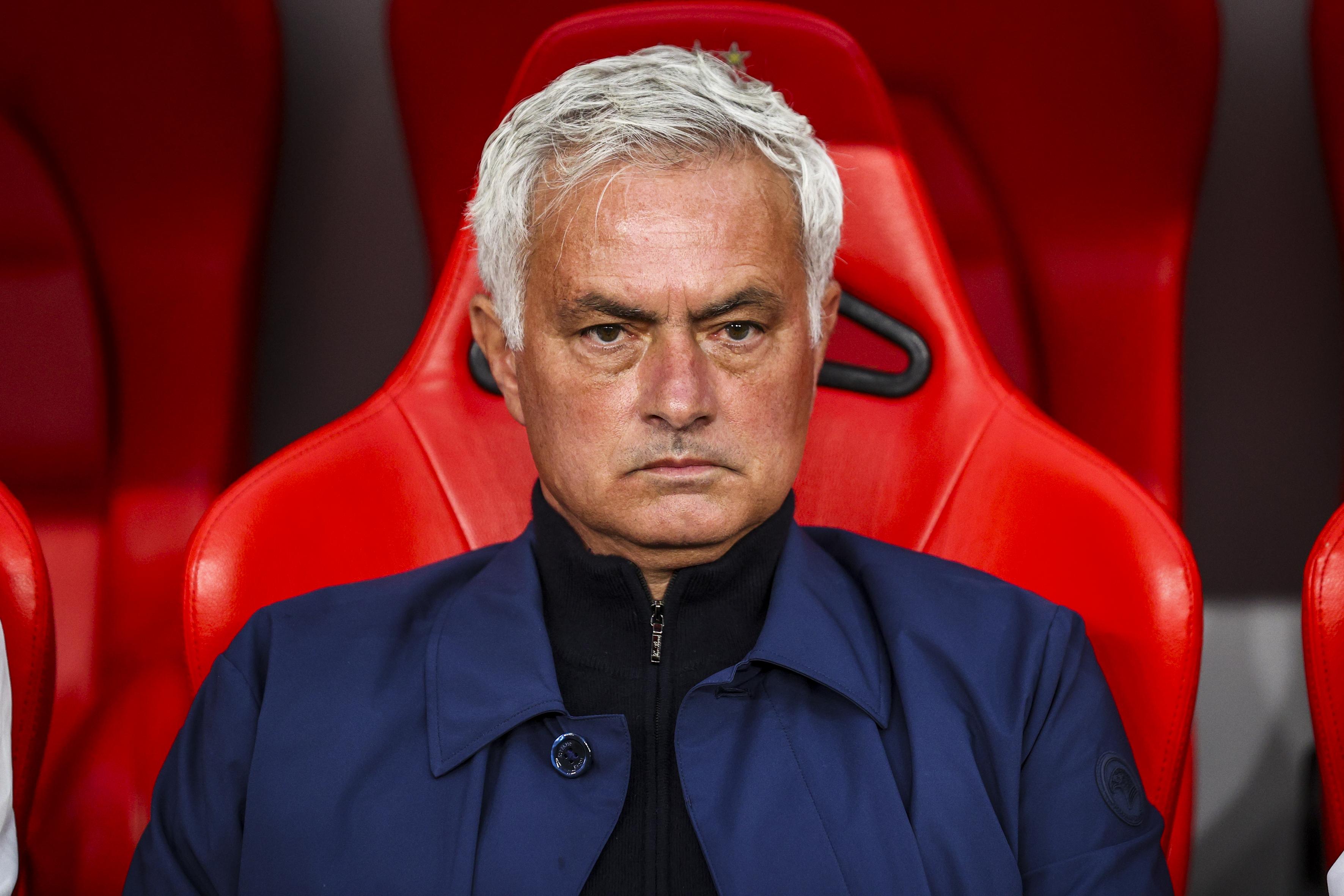 Real Madrid Speră Să Anunțe Mourinho Ca Nou Trenor