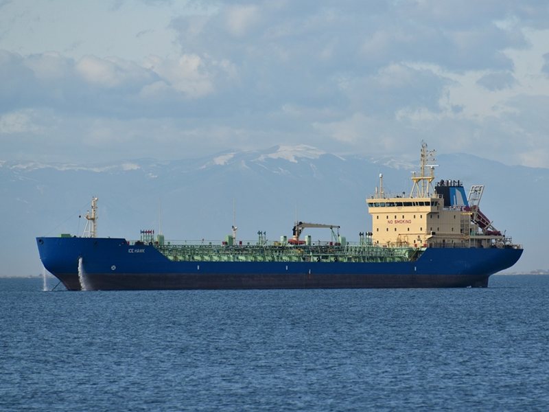 Un tanker de petrol a fost răpire în apropiere de Yemen și redirecționat spre Somalia