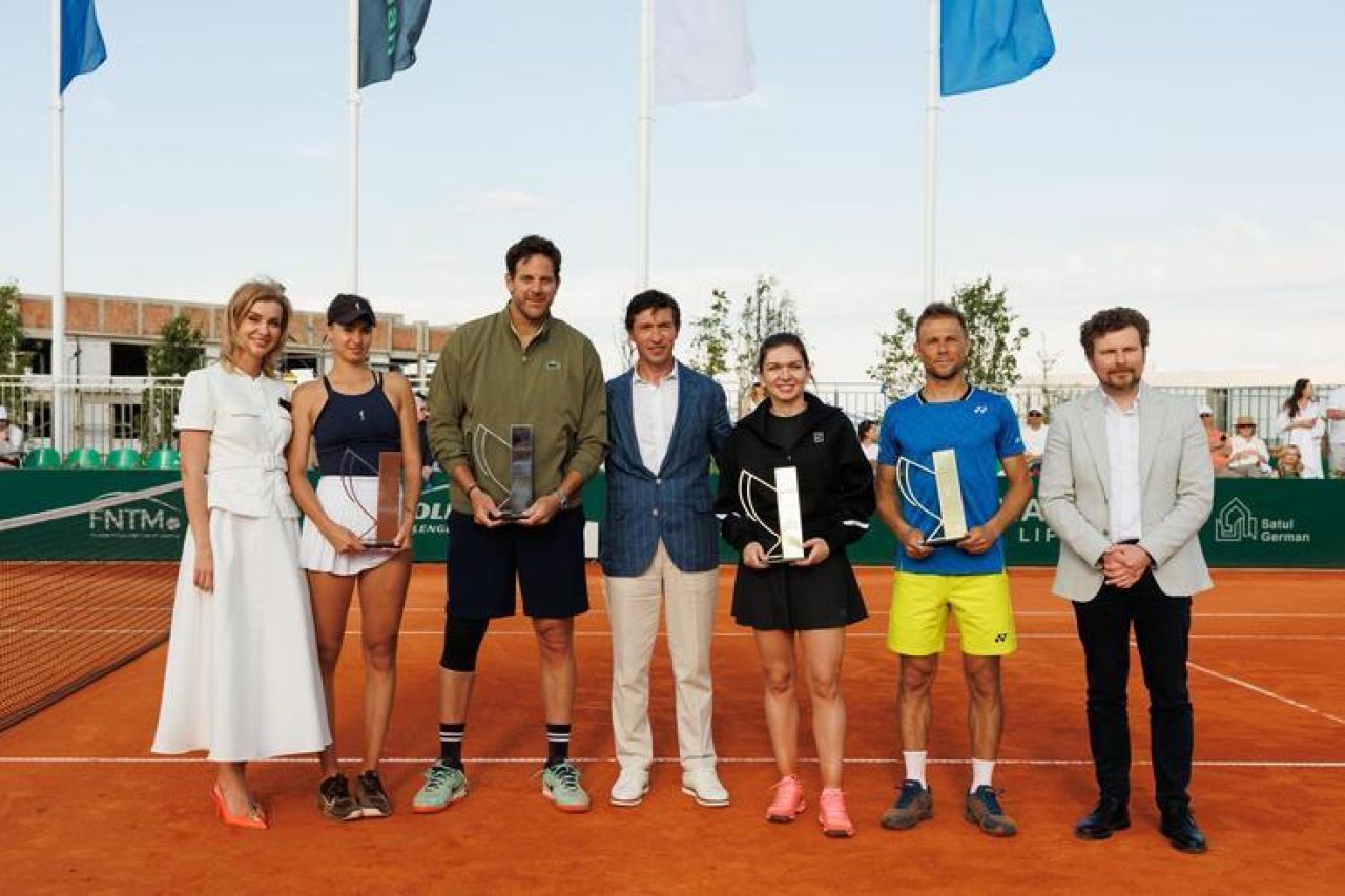 Simona Halep primită la Chișinău cu muzică populară și vinuri de colecție