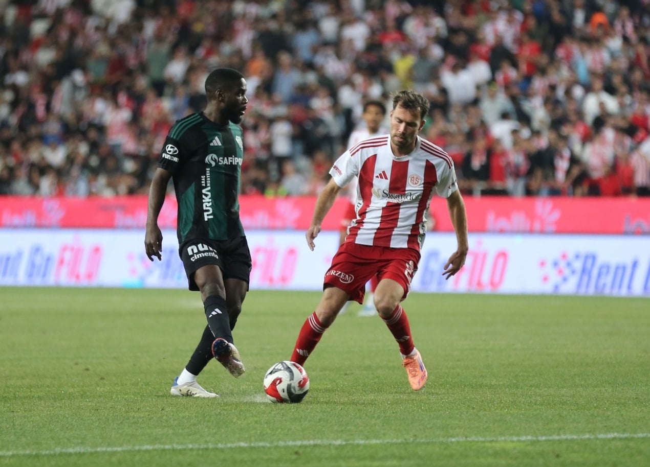 Antalyaspor devine ultima echipă relegată