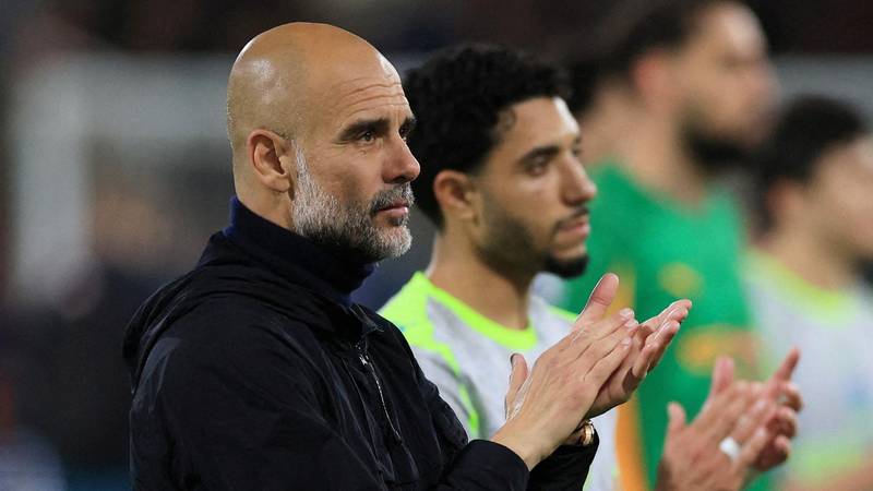 Guardiola îi felicită pe Arsenal după egalarea care a câștigat trofeul