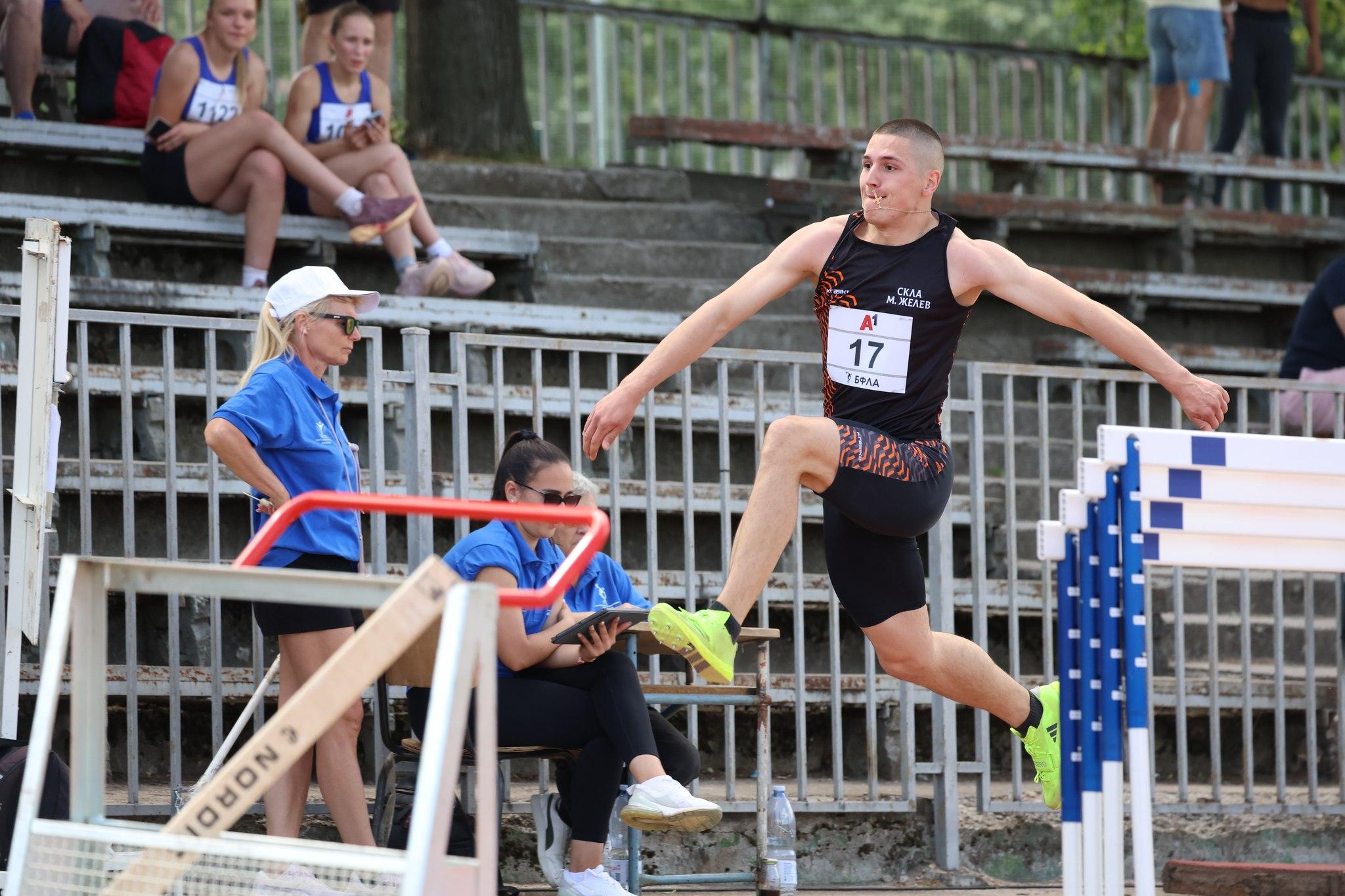 Volchev cu aur la triplu salt în categoria U23