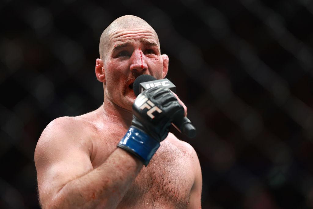 Strickland Răspunde lui Chimaev după Sessiunea Publicată de Sparring: Acest Om Este Doar o Mică Muscă