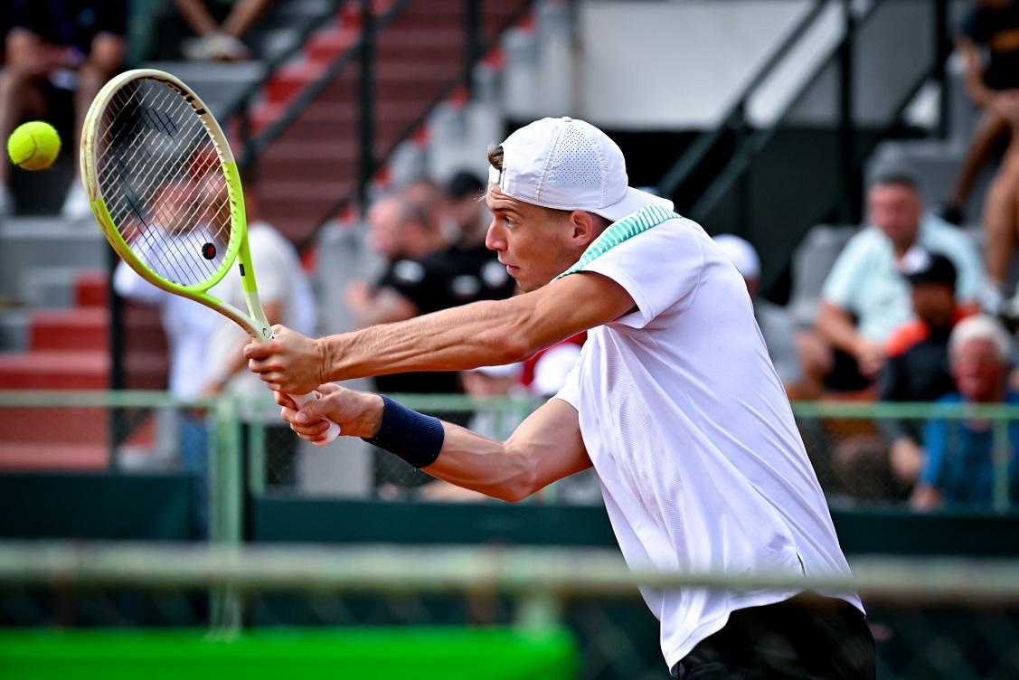 Petar Nesterov ajunge în semifinale în turneul de singuri din Italia