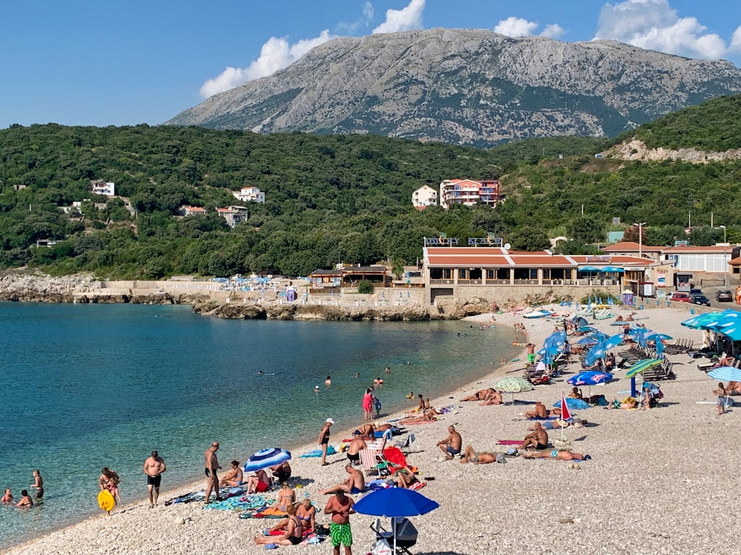 Jaz Beach Montenegro party beach bars clubs