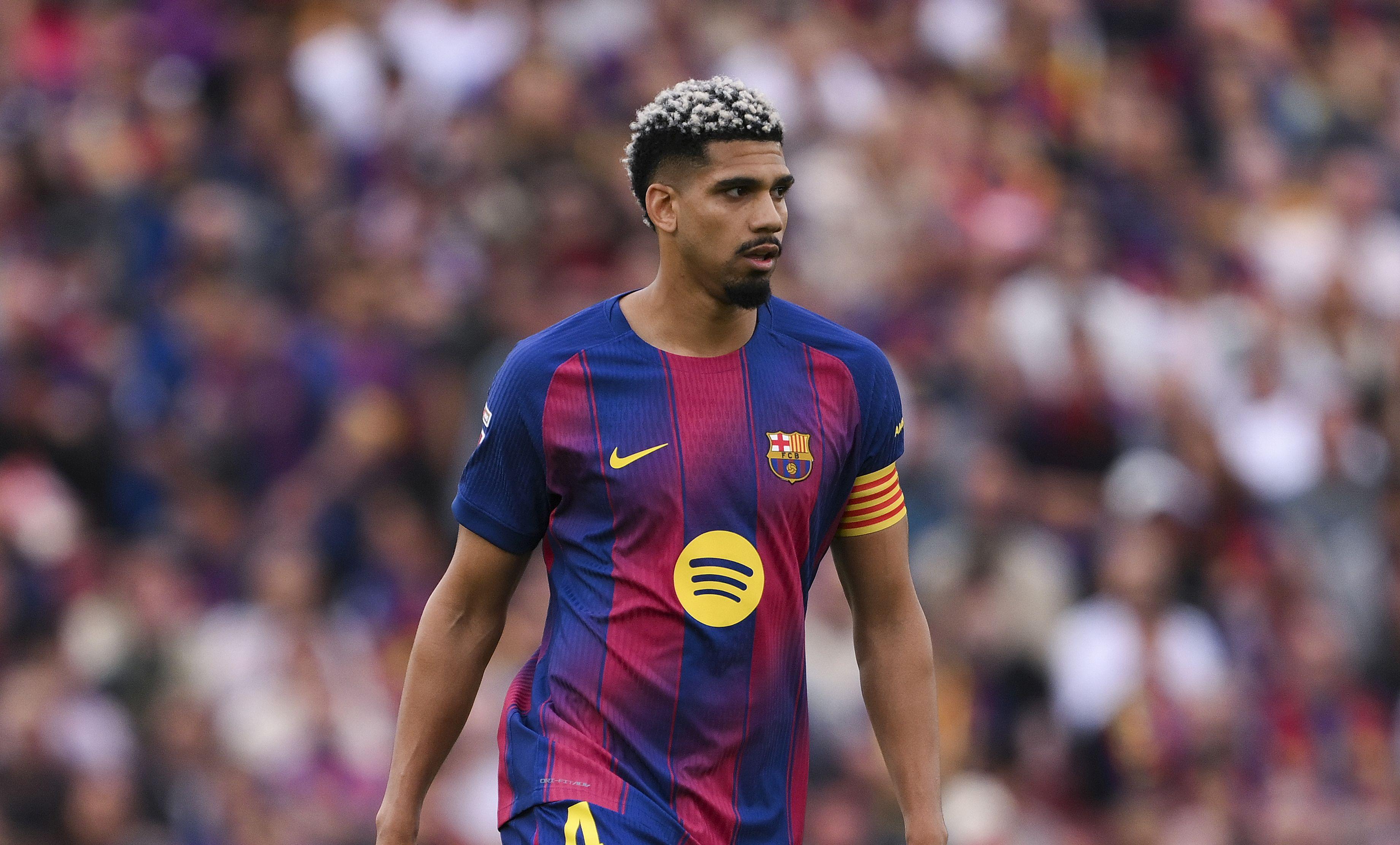 Ronald Araujo Ponderă Ieșirea de la Barcelona