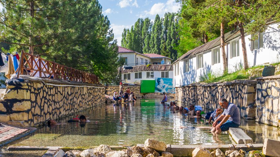 Izvoarele termale din Banja Luka: Baielele cu aburi secrete ale Balcanilor