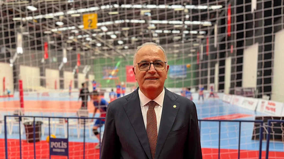 Mehmet Akif Üstündağ: Noi ținte pentru echipa națională de volei feminin a Turciei la VNL 2026