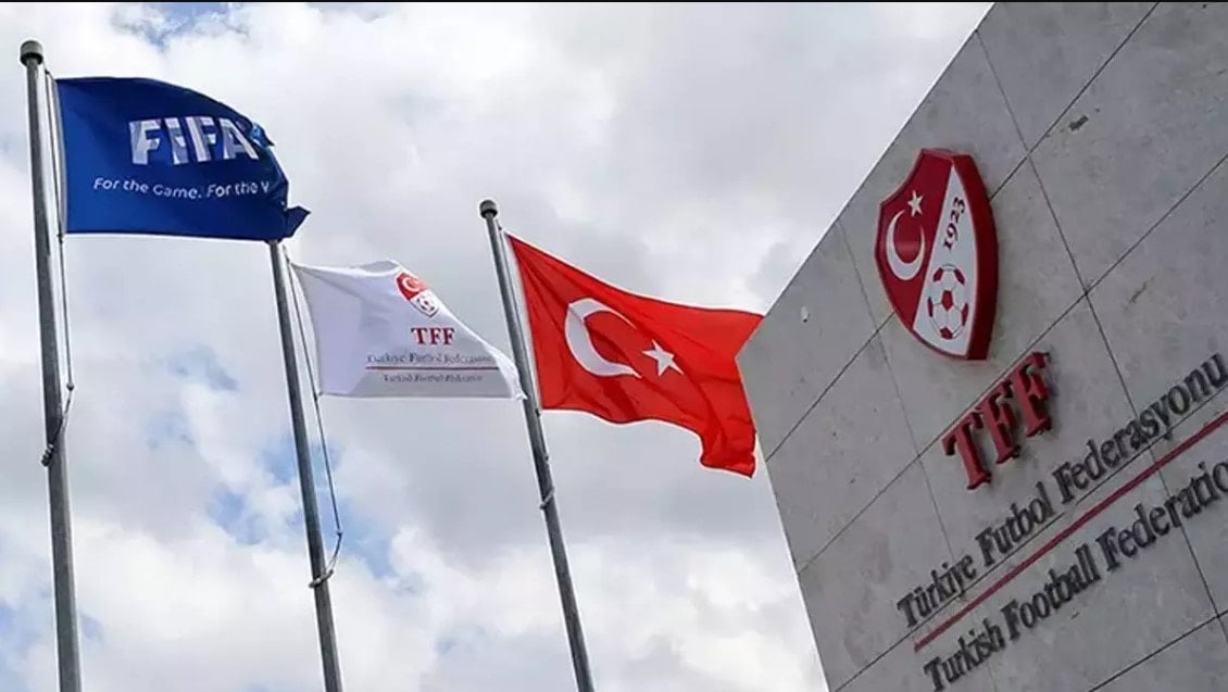 Zece cluburi din Süper Lig trimise la PFDK