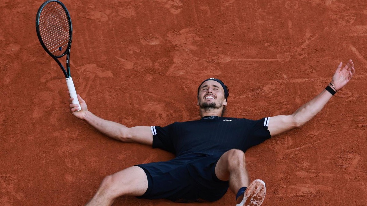 Zverev Cuceră Parisul: Prima Titlă de Grand Slam