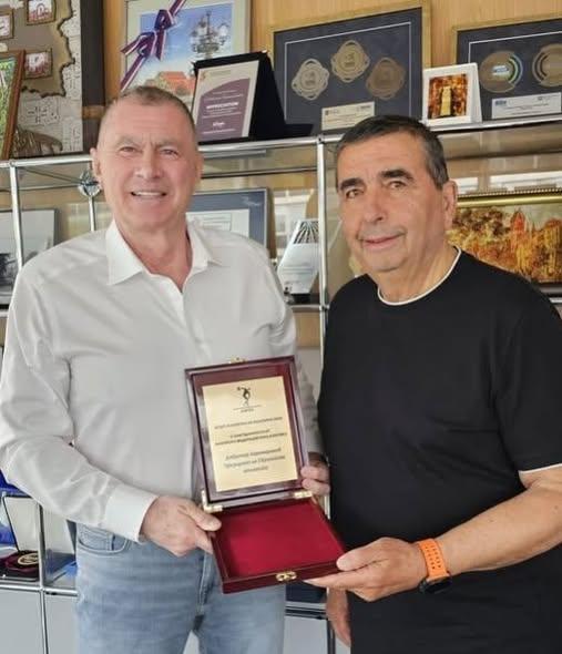 Președintele Atletismului European Primit o Tablă de Zahar de la FBA