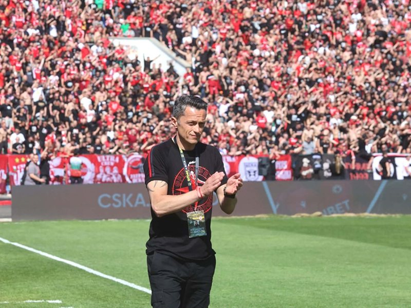 Hristo Yanev s-a scuzat în fața suporterilor CSKA pentru înfrângerile împotriva Levski în play-off